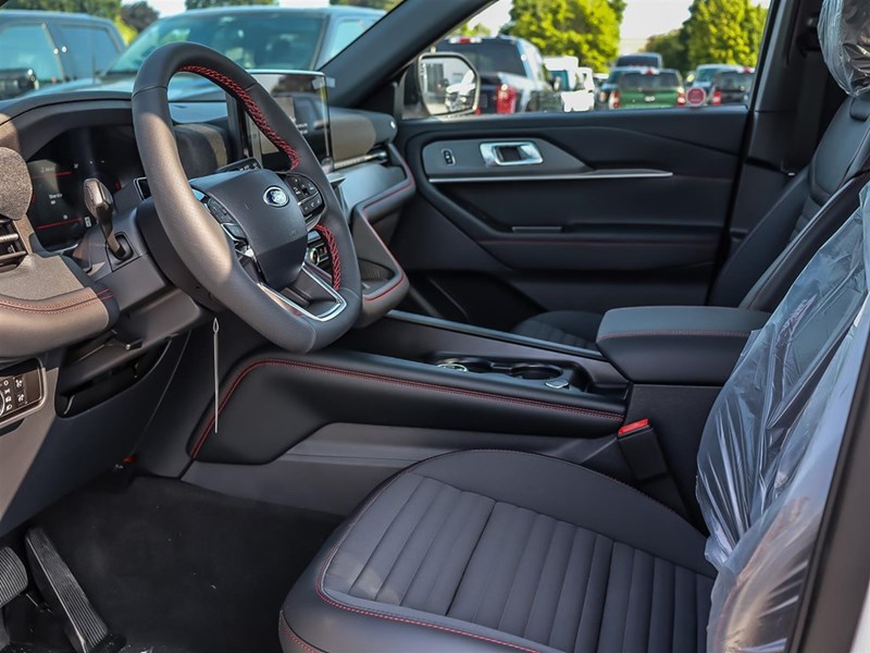 2025 FORD EXPLORER ST-LINE 4WD