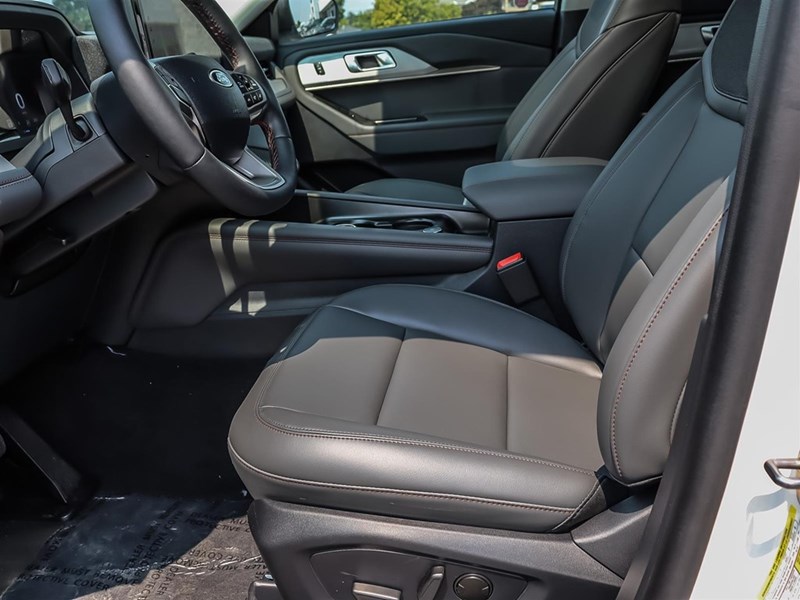 2025 FORD EXPLORER ACTIVE 4WD