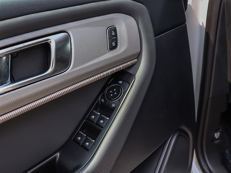 2025 FORD EXPLORER ACTIVE 4WD