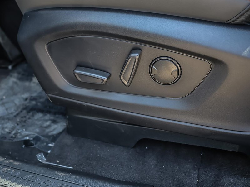 2025 FORD EXPLORER ACTIVE 4WD