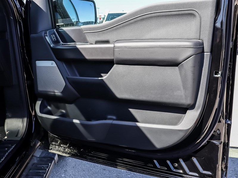 2025 FORD F-150 LARIAT 4WD SUPERCREW 5.5' BOX