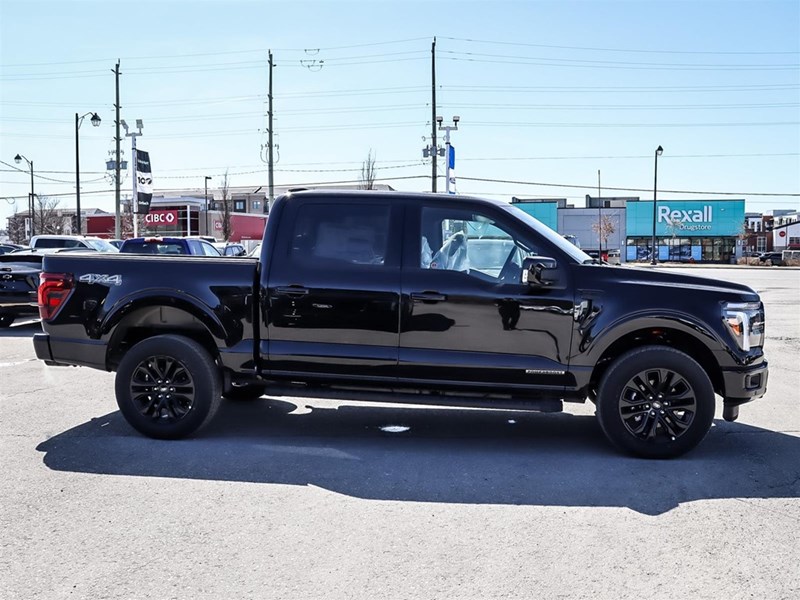 2025 FORD F-150 LARIAT 4WD SUPERCREW 5.5' BOX