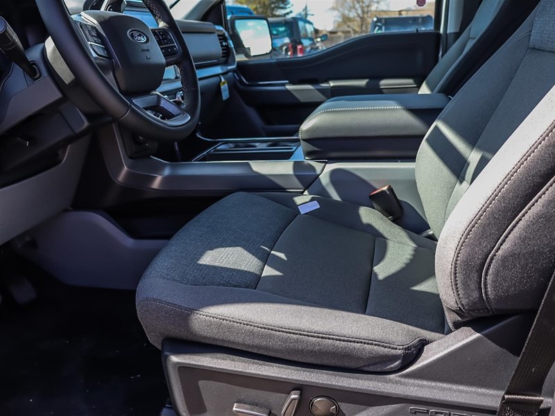 2025 FORD F-150 XLT 4WD SUPERCREW 5.5' BOX