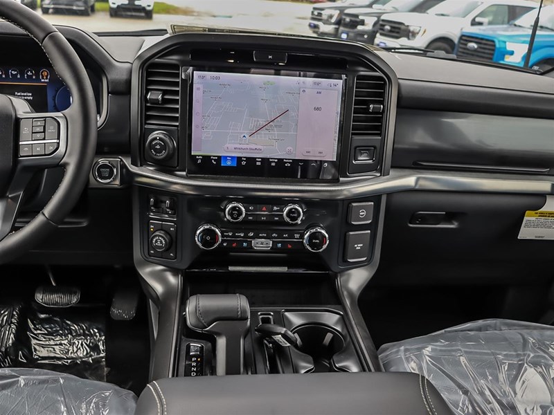 2025 FORD F-150 LARIAT 4WD SUPERCREW 5.5' BOX