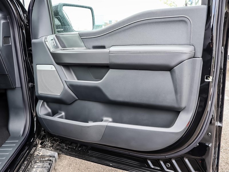 2025 FORD F-150 LARIAT 4WD SUPERCREW 5.5' BOX
