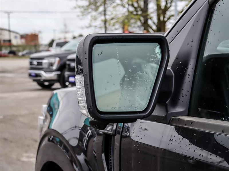 2025 FORD F-150 LARIAT 4WD SUPERCREW 5.5' BOX