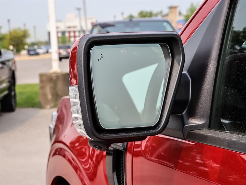 2025 FORD F-150 LARIAT 4WD SUPERCREW 5.5' BOX