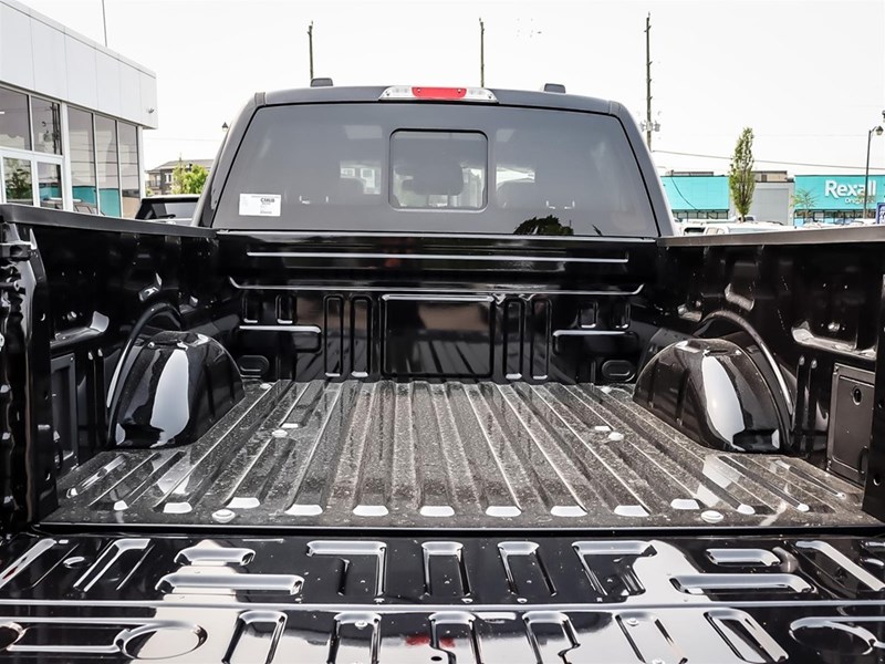 2025 FORD F-150 LARIAT 4WD SUPERCREW 5.5' BOX