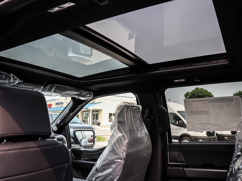 2025 FORD F-150 LARIAT 4WD SUPERCREW 5.5' BOX