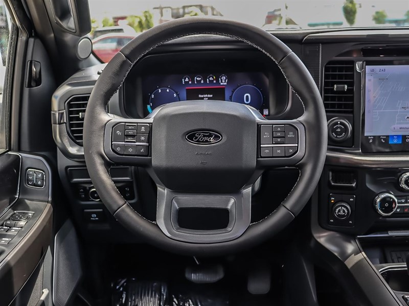 2025 FORD F-150 LARIAT 4WD SUPERCREW 5.5' BOX