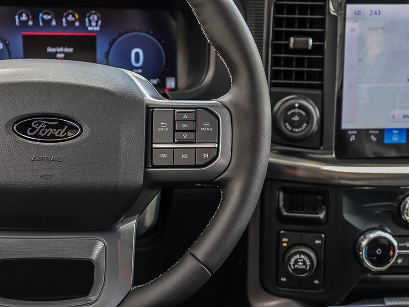 2025 FORD F-150 LARIAT 4WD SUPERCREW 5.5' BOX
