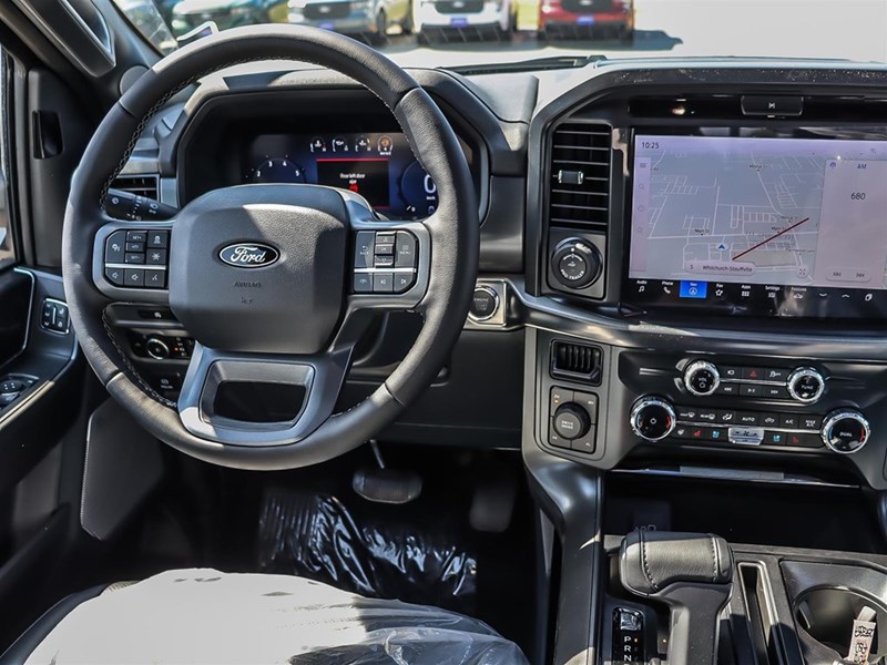 2025 FORD F-150 LARIAT 4WD SUPERCREW 5.5' BOX