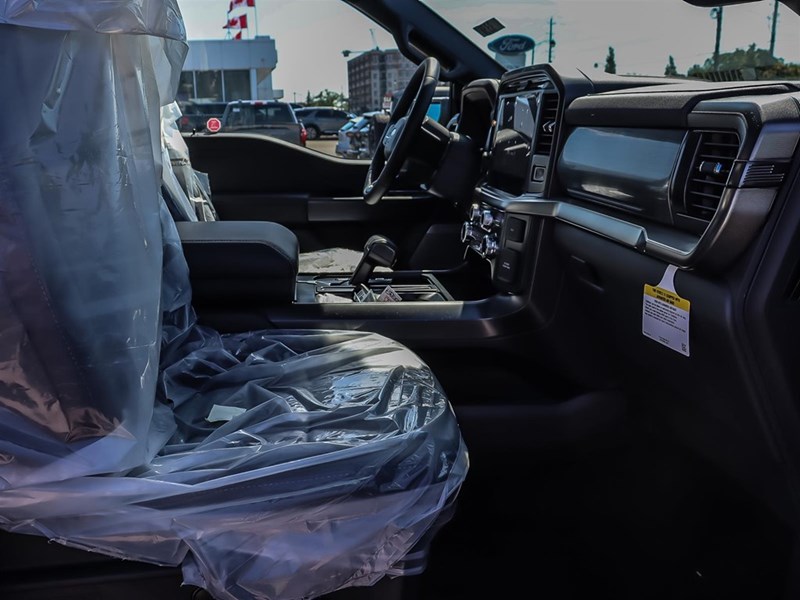 2025 FORD F-150 LARIAT 4WD SUPERCREW 5.5' BOX