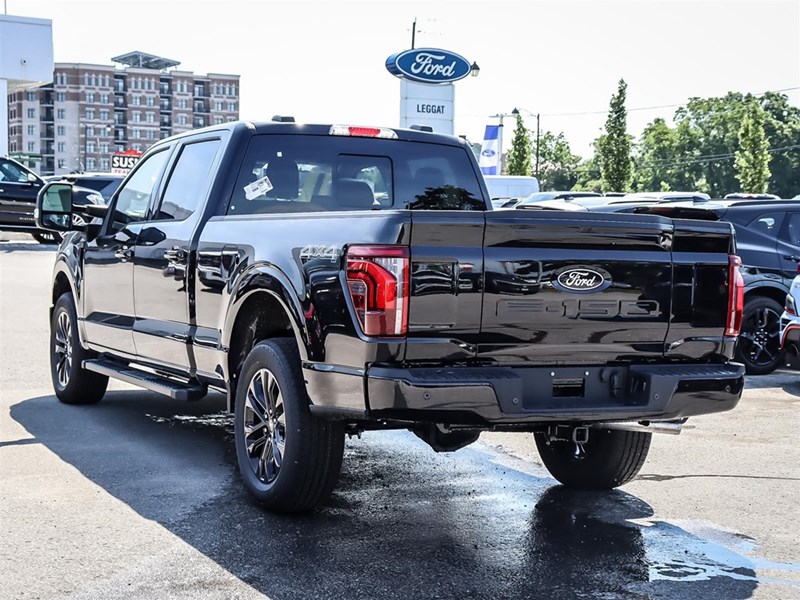 2025 FORD F-150 LARIAT 4WD SUPERCREW 5.5' BOX