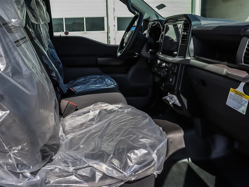 2025 FORD F-150 XL 4WD REG CAB 6.5' BOX