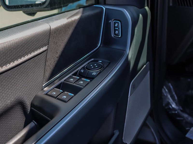2025 FORD F-150 XLT 4WD SUPERCREW 5.5' BOX