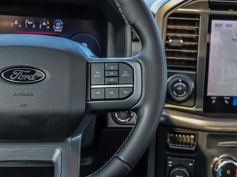 2025 FORD F-150 LARIAT 4WD SUPERCREW 5.5' BOX