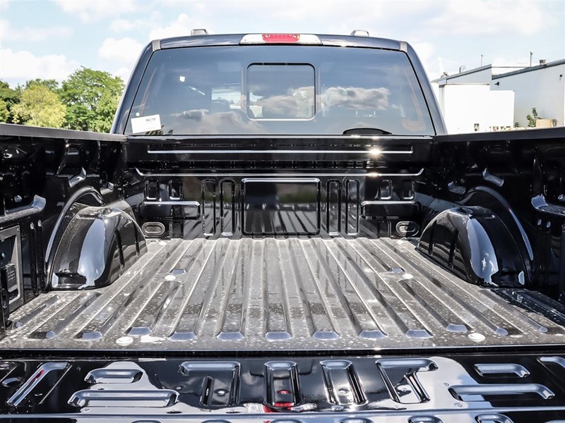 2025 FORD F-150 LARIAT 4WD SUPERCREW 5.5' BOX