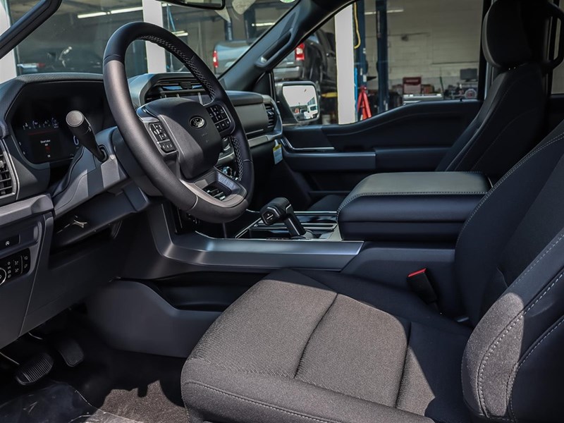 2025 FORD F-150 XLT 4WD SUPERCREW 5.5' BOX