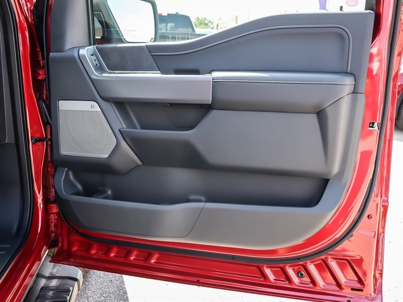 2025 FORD F-150 XLT 4WD SUPERCREW 5.5' BOX