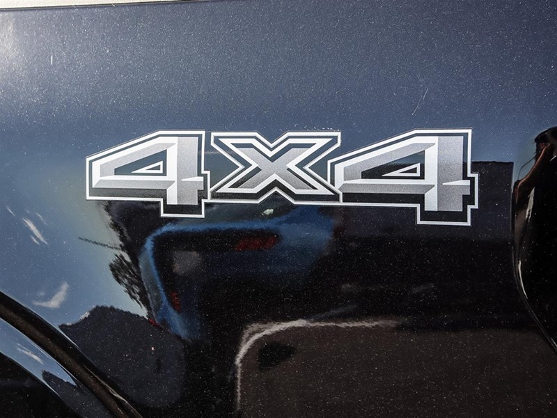 2025 FORD F-150 LARIAT 4WD SUPERCREW 5.5' BOX