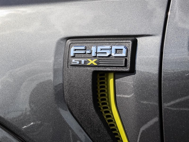 2025 FORD F-150 STX 4WD SUPERCREW 5.5' BOX