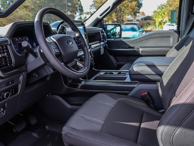 2025 FORD F-150 STX 4WD SUPERCREW 5.5' BOX