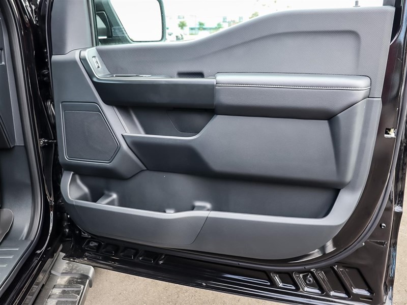 2025 FORD F-150 STX 4WD SUPERCREW 5.5' BOX