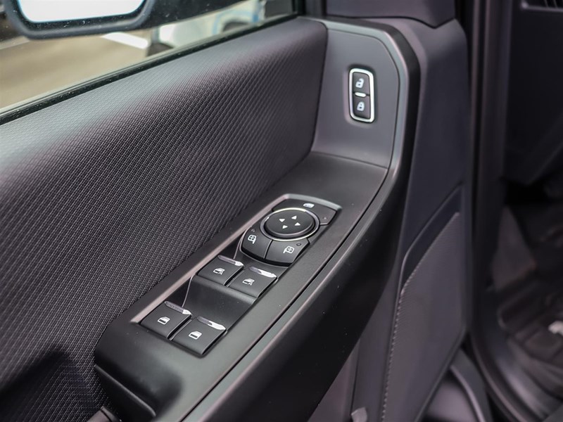 2025 FORD F-150 STX 4WD SUPERCREW 5.5' BOX