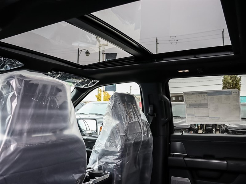 2025 FORD F-150 LARIAT 4WD SUPERCREW 5.5' BOX