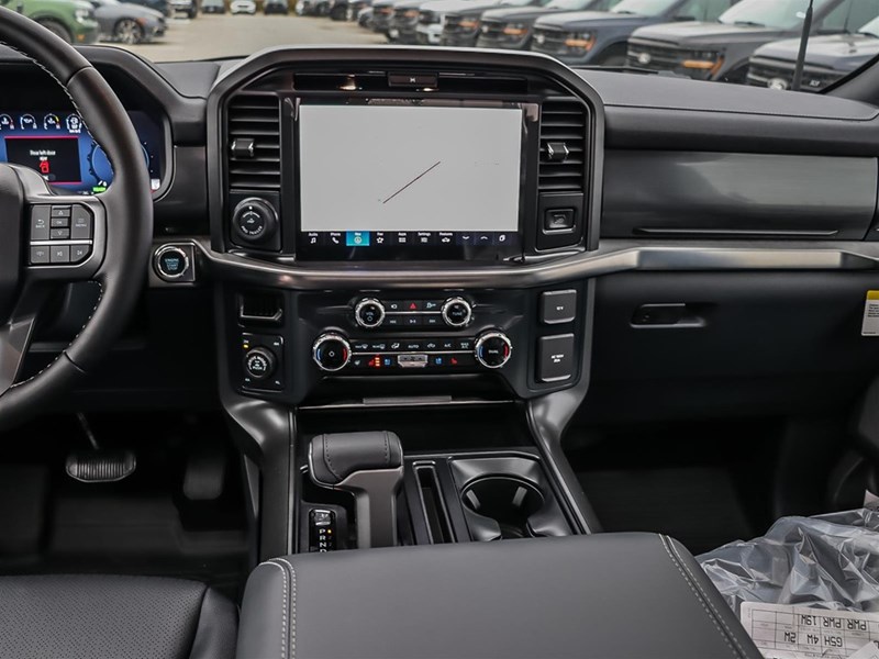 2025 FORD F-150 LARIAT 4WD SUPERCREW 5.5' BOX