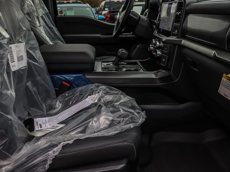 2025 FORD F-150 LARIAT 4WD SUPERCREW 5.5' BOX