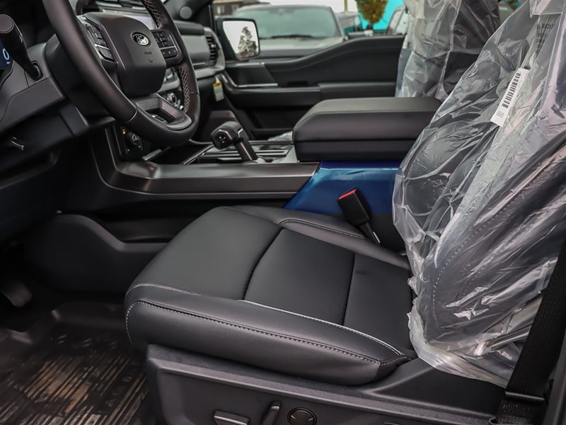 2025 FORD F-150 LARIAT 4WD SUPERCREW 5.5' BOX