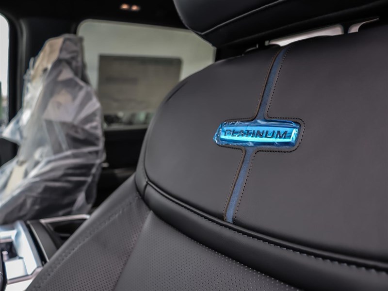 2025 FORD F-150 PLATINUM 4WD SUPERCREW 5.5' BOX