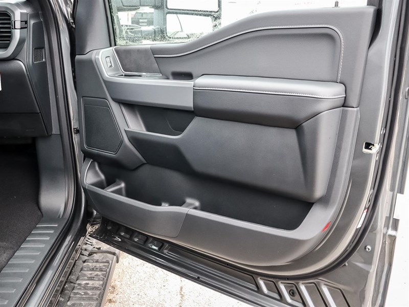 2025 Ford F-150 XLT 4WD SuperCrew 5.5' Box