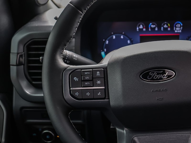 2025 Ford F-150 XLT 4WD Supercrew 5.5' Box