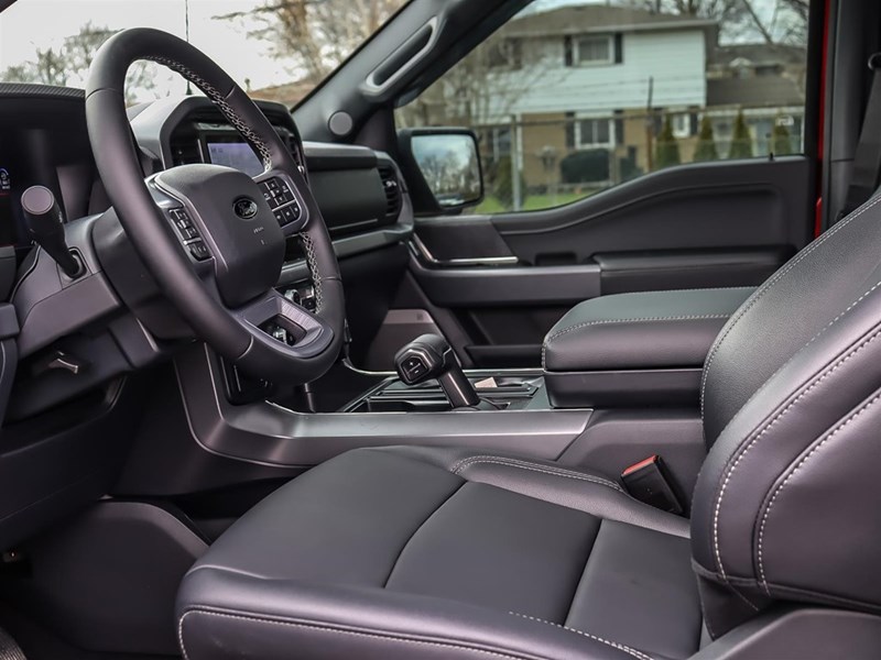 2025 Ford F-150 XLT 4WD Supercrew 5.5' Box