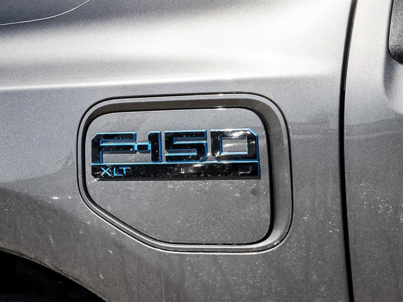2025 FORD F-150 LIGHTNING XLT 4WD SUPERCREW 5.5' BOX