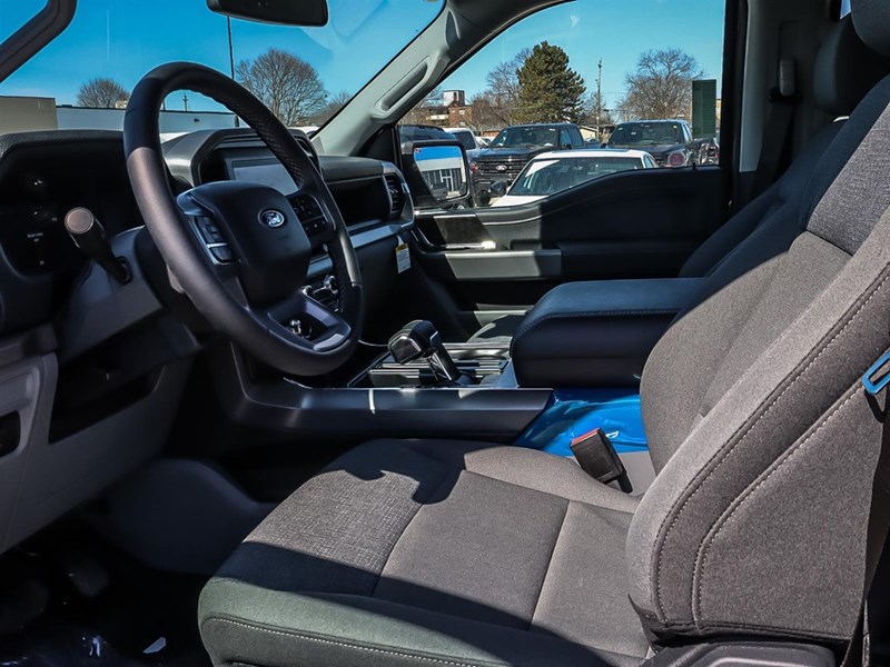 2025 FORD F-150 LIGHTNING XLT 4WD SUPERCREW 5.5' BOX