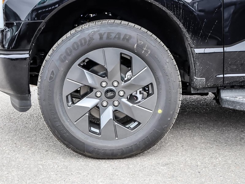 2025 FORD F-150 LIGHTNING FLASH 4WD SUPERCREW 5.5' BOX