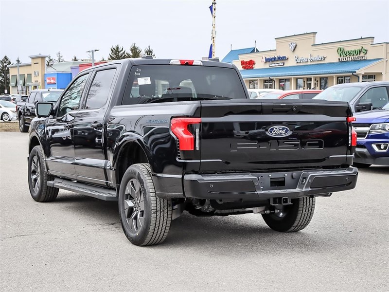 2025 FORD F-150 LIGHTNING FLASH 4WD SUPERCREW 5.5' BOX