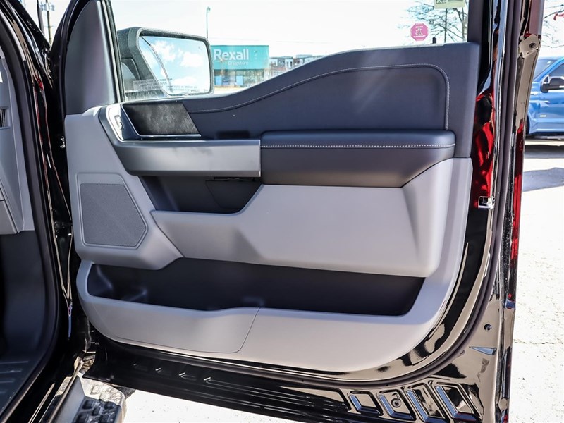 2025 FORD F-150 LIGHTNING XLT 4WD SUPERCREW 5.5' BOX