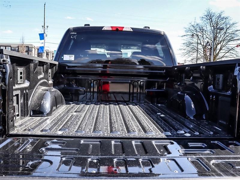 2025 FORD F-150 LIGHTNING XLT 4WD SUPERCREW 5.5' BOX