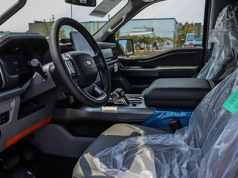 2025 FORD F-150 LIGHTNING FLASH 4WD SUPERCREW 5.5' BOX