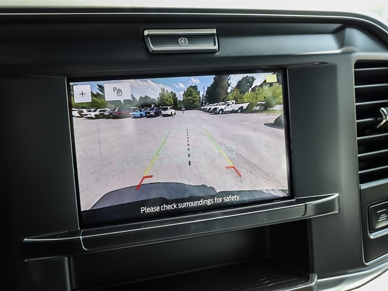 2025 FORD F-350 XLT 4WD CREW CAB 6.75' BOX