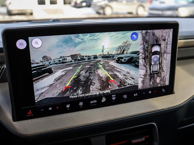 2025 Ford Maverick LARIAT AWD SuperCrew