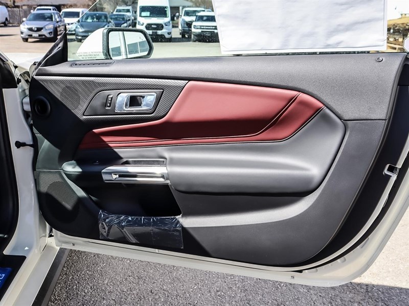 2025 FORD MUSTANG GT PREMIUM FASTBACK