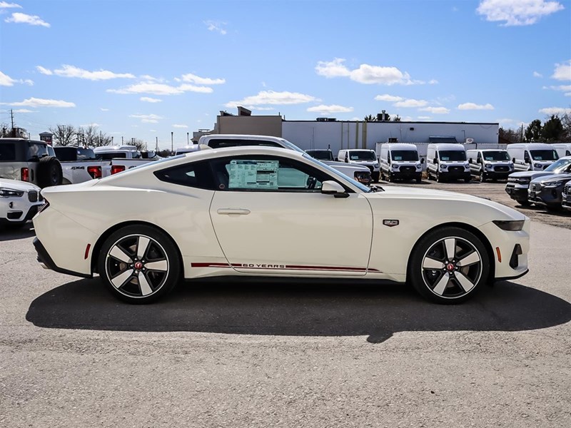2025 FORD MUSTANG GT PREMIUM FASTBACK