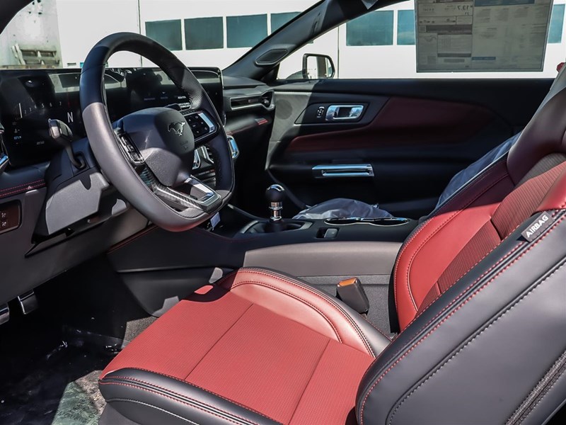2025 FORD MUSTANG GT PREMIUM FASTBACK