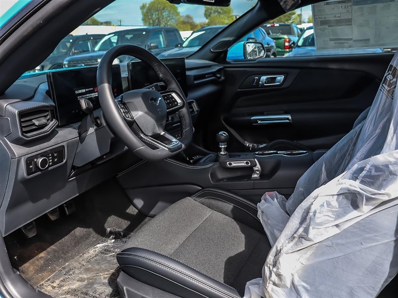 2025 FORD MUSTANG GT FASTBACK